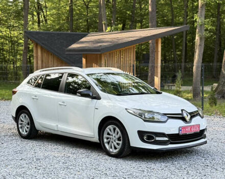 Белый Рено Меган, объемом двигателя 1.6 л и пробегом 178 тыс. км за 9700 $, фото 3 на Automoto.ua