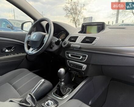 Белый Рено Меган, объемом двигателя 1.5 л и пробегом 215 тыс. км за 9499 $, фото 40 на Automoto.ua