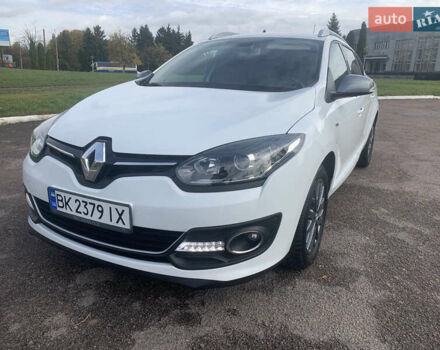 Рено Меган 2015 в Ровно на Automoto.ua Белый Рено Меган, объемом двигателя 1.5 л и пробегом 167 тыс. км за 9199 $, фото 16 на Automoto.ua