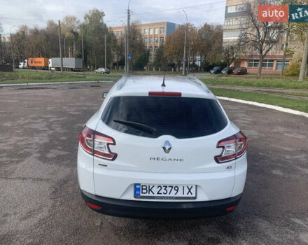 Рено Меган 2015 в Ровно на Automoto.ua Белый Рено Меган, объемом двигателя 1.5 л и пробегом 167 тыс. км за 9199 $, фото 8 на Automoto.ua
