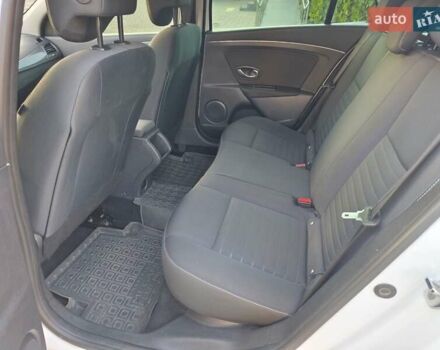 Білий Рено Меган, об'ємом двигуна 1.5 л та пробігом 245 тис. км за 8999 $, фото 22 на Automoto.ua