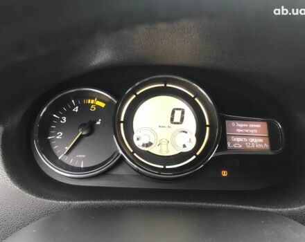 Белый Рено Меган, объемом двигателя 1.5 л и пробегом 315 тыс. км за 8790 $, фото 17 на Automoto.ua