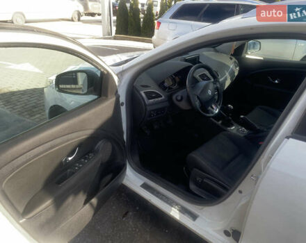 Белый Рено Меган, объемом двигателя 1.5 л и пробегом 362 тыс. км за 7799 $, фото 16 на Automoto.ua