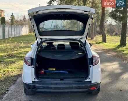 Белый Рено Меган, объемом двигателя 1.5 л и пробегом 222 тыс. км за 5499 $, фото 6 на Automoto.ua