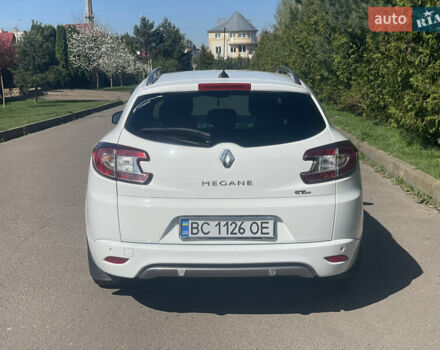 Белый Рено Меган, объемом двигателя 1.46 л и пробегом 167 тыс. км за 10300 $, фото 4 на Automoto.ua