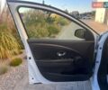 Белый Рено Меган, объемом двигателя 1.5 л и пробегом 190 тыс. км за 9100 $, фото 51 на Automoto.ua