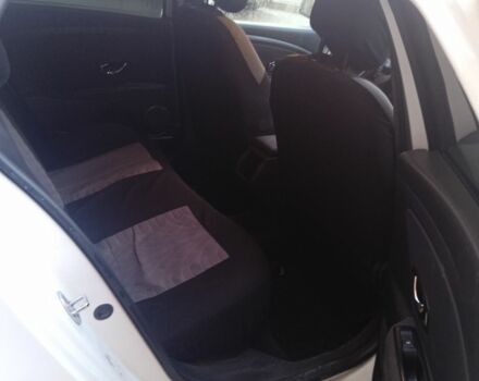 Белый Рено Меган, объемом двигателя 1.5 л и пробегом 254 тыс. км за 7850 $, фото 7 на Automoto.ua