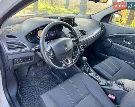 Белый Рено Меган, объемом двигателя 1.5 л и пробегом 222 тыс. км за 5499 $, фото 9 на Automoto.ua