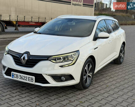 Белый Рено Меган, объемом двигателя 1.46 л и пробегом 227 тыс. км за 10900 $, фото 9 на Automoto.ua