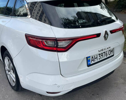 Белый Рено Меган, объемом двигателя 1.46 л и пробегом 260 тыс. км за 9800 $, фото 4 на Automoto.ua