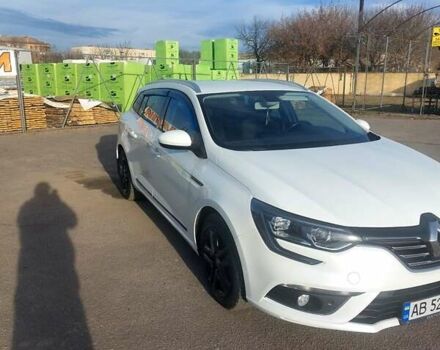 Белый Рено Меган, объемом двигателя 1.46 л и пробегом 207 тыс. км за 12500 $, фото 2 на Automoto.ua