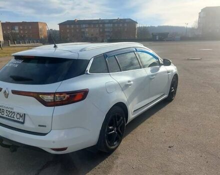 Белый Рено Меган, объемом двигателя 1.46 л и пробегом 207 тыс. км за 12500 $, фото 4 на Automoto.ua