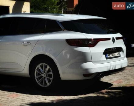Білий Рено Меган, об'ємом двигуна 1.46 л та пробігом 293 тис. км за 12500 $, фото 13 на Automoto.ua