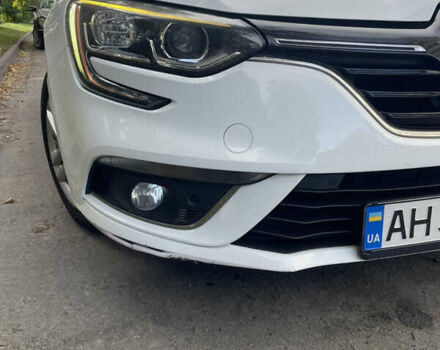 Белый Рено Меган, объемом двигателя 1.46 л и пробегом 260 тыс. км за 9800 $, фото 2 на Automoto.ua