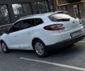 Белый Рено Меган, объемом двигателя 1.5 л и пробегом 317 тыс. км за 8800 $, фото 2 на Automoto.ua