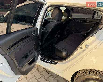 Белый Рено Меган, объемом двигателя 1.46 л и пробегом 227 тыс. км за 10900 $, фото 21 на Automoto.ua