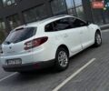 Білий Рено Меган, об'ємом двигуна 1.49 л та пробігом 300 тис. км за 8400 $, фото 1 на Automoto.ua