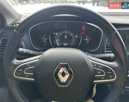 Белый Рено Меган, объемом двигателя 1.46 л и пробегом 141 тыс. км за 11200 $, фото 9 на Automoto.ua