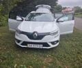 Білий Рено Меган, об'ємом двигуна 1.46 л та пробігом 220 тис. км за 11399 $, фото 6 на Automoto.ua