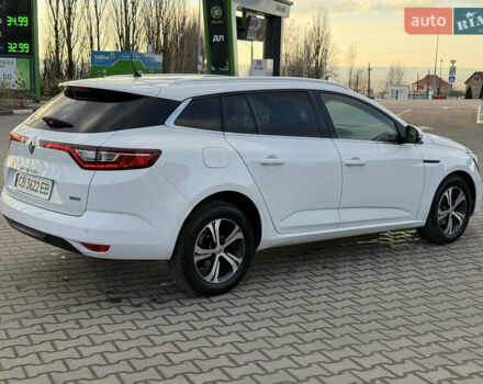 Белый Рено Меган, объемом двигателя 1.46 л и пробегом 227 тыс. км за 10900 $, фото 16 на Automoto.ua
