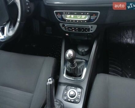 Белый Рено Меган, объемом двигателя 1.5 л и пробегом 149 тыс. км за 9600 $, фото 52 на Automoto.ua