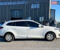 Белый Рено Меган, объемом двигателя 1.5 л и пробегом 186 тыс. км за 8800 $, фото 3 на Automoto.ua