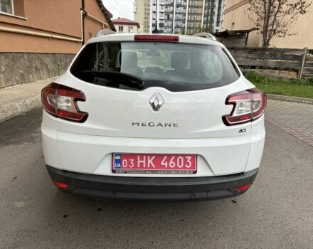 Белый Рено Меган, объемом двигателя 1.5 л и пробегом 279 тыс. км за 9900 $, фото 5 на Automoto.ua
