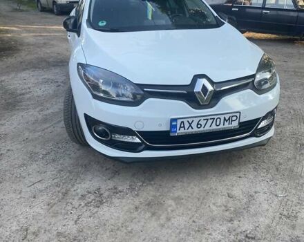 Белый Рено Меган, объемом двигателя 1.6 л и пробегом 263 тыс. км за 11200 $, фото 1 на Automoto.ua