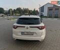 Белый Рено Меган, объемом двигателя 1.5 л и пробегом 190 тыс. км за 11000 $, фото 12 на Automoto.ua
