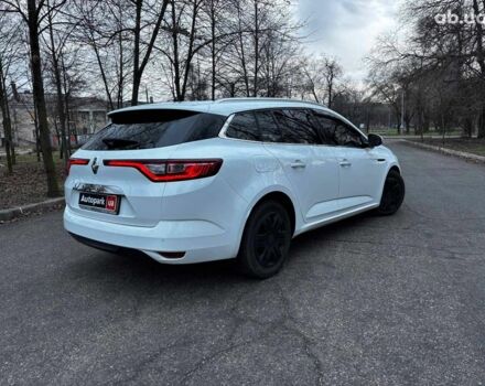 Белый Рено Меган, объемом двигателя 1.5 л и пробегом 233 тыс. км за 10990 $, фото 4 на Automoto.ua