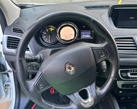 Білий Рено Меган, об'ємом двигуна 1.5 л та пробігом 205 тис. км за 8500 $, фото 1 на Automoto.ua