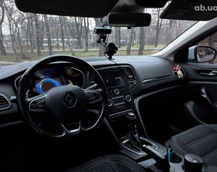 Белый Рено Меган, объемом двигателя 1.5 л и пробегом 233 тыс. км за 10990 $, фото 15 на Automoto.ua