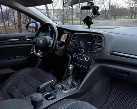 Белый Рено Меган, объемом двигателя 1.5 л и пробегом 233 тыс. км за 10990 $, фото 17 на Automoto.ua