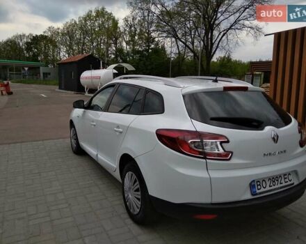 Белый Рено Меган, объемом двигателя 1.5 л и пробегом 255 тыс. км за 9600 $, фото 1 на Automoto.ua