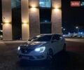 Белый Рено Меган, объемом двигателя 1.6 л и пробегом 199 тыс. км за 13600 $, фото 6 на Automoto.ua