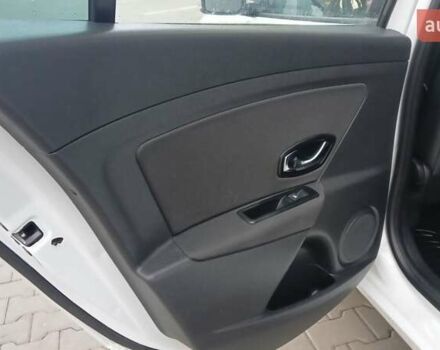 Белый Рено Меган, объемом двигателя 1.5 л и пробегом 149 тыс. км за 9600 $, фото 35 на Automoto.ua