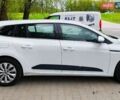 Белый Рено Меган, объемом двигателя 1.46 л и пробегом 183 тыс. км за 11200 $, фото 5 на Automoto.ua