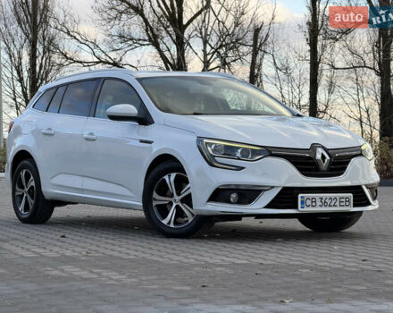 Белый Рено Меган, объемом двигателя 1.46 л и пробегом 227 тыс. км за 10900 $, фото 6 на Automoto.ua
