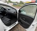 Белый Рено Меган, объемом двигателя 1.46 л и пробегом 230 тыс. км за 8200 $, фото 15 на Automoto.ua