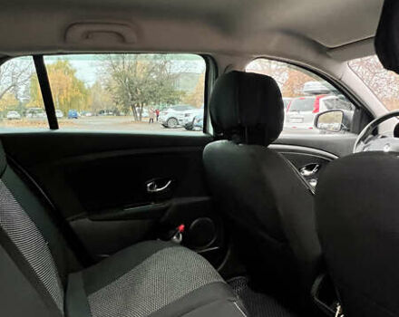 Білий Рено Меган, об'ємом двигуна 1.5 л та пробігом 294 тис. км за 9600 $, фото 10 на Automoto.ua