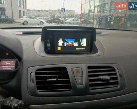 Белый Рено Меган, объемом двигателя 1.5 л и пробегом 149 тыс. км за 9600 $, фото 75 на Automoto.ua