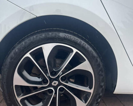 Білий Рено Меган, об'ємом двигуна 1.6 л та пробігом 214 тис. км за 9900 $, фото 66 на Automoto.ua