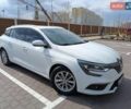 Белый Рено Меган, объемом двигателя 1.5 л и пробегом 228 тыс. км за 12999 $, фото 1 на Automoto.ua