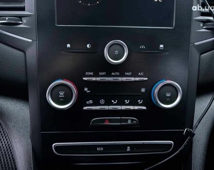 Белый Рено Меган, объемом двигателя 1.5 л и пробегом 233 тыс. км за 10990 $, фото 21 на Automoto.ua