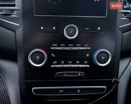 Белый Рено Меган, объемом двигателя 1.5 л и пробегом 233 тыс. км за 10990 $, фото 21 на Automoto.ua