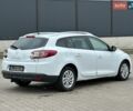 Белый Рено Меган, объемом двигателя 1.5 л и пробегом 220 тыс. км за 8200 $, фото 4 на Automoto.ua
