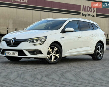 Белый Рено Меган, объемом двигателя 1.46 л и пробегом 227 тыс. км за 10900 $, фото 2 на Automoto.ua