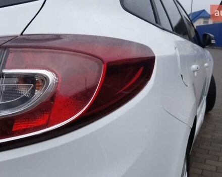 Белый Рено Меган, объемом двигателя 1.5 л и пробегом 149 тыс. км за 9600 $, фото 18 на Automoto.ua