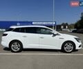 Белый Рено Меган, объемом двигателя 1.46 л и пробегом 260 тыс. км за 11799 $, фото 4 на Automoto.ua