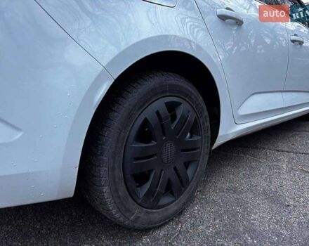 Белый Рено Меган, объемом двигателя 1.5 л и пробегом 233 тыс. км за 10990 $, фото 10 на Automoto.ua